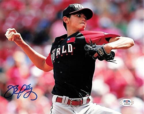 Wei -chieh Huang potpisao 8x10 Photo PSA/DNA Texas Rangers Autographed - Autografirani MLB fotografije